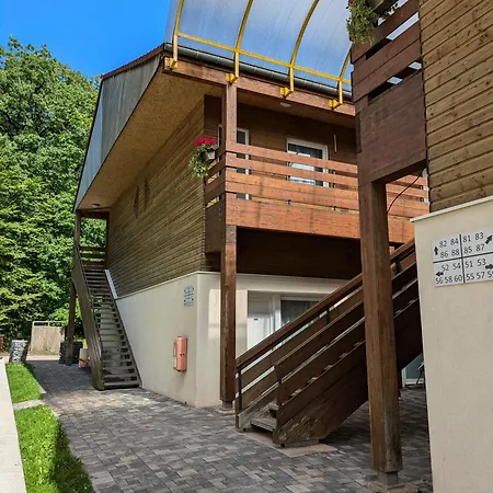 Rez De Chaussee Avec Terrasse Centre Thermal Et Touristique - Casa