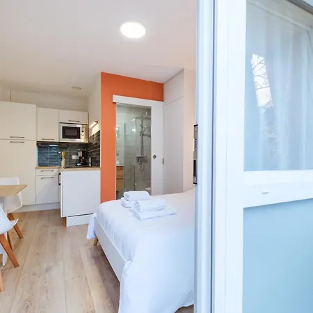 Lägenhet Rez De Chaussee Avec Terrasse Centre Thermal Et Touristique - Casa