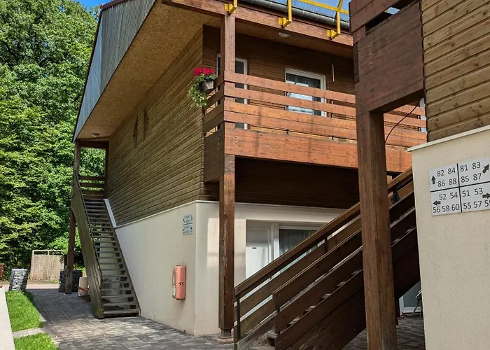 Rez De Chaussee Avec Terrasse Centre Thermal Et Touristique - Casa