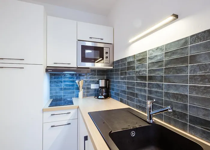 Rez De Chaussee Avec Terrasse Centre Thermal Et Touristique - Casa 公寓