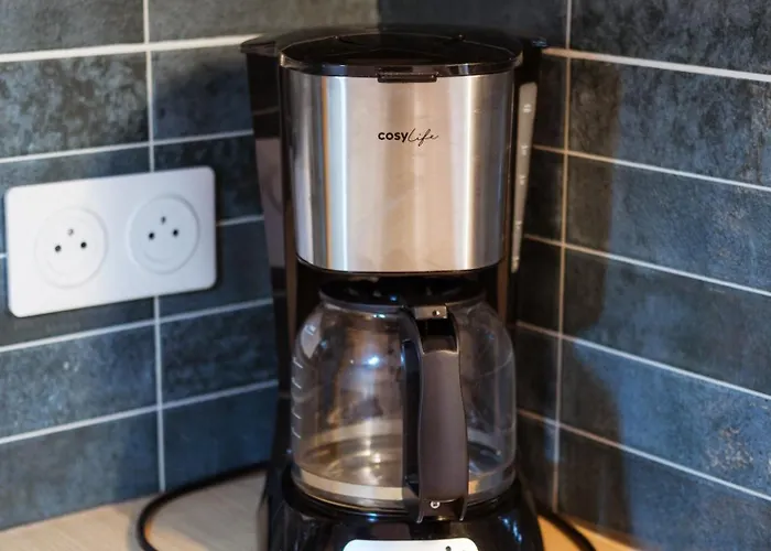 Rez De Chaussee Avec Terrasse Centre Thermal Et Touristique - Casa 公寓 岩尼维利